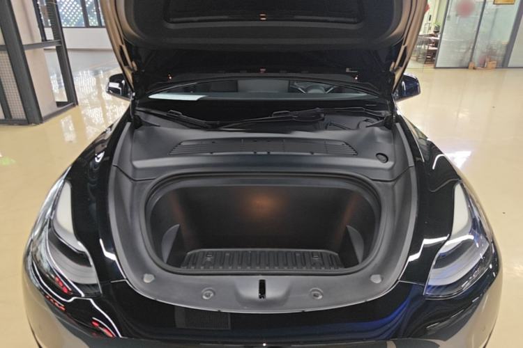 Used Tesla Model Y 2021 Standard Range Rear-Wheel Drive Version Engine Bay