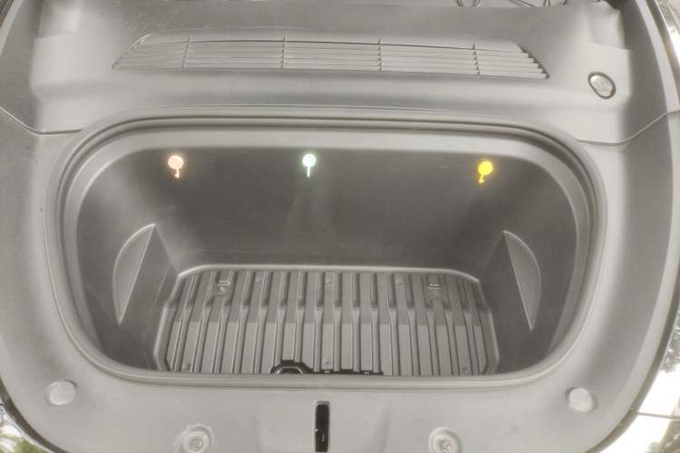 Used Tesla Model Y 2021 Standard Range Rear-Wheel Drive Version Engine Bay