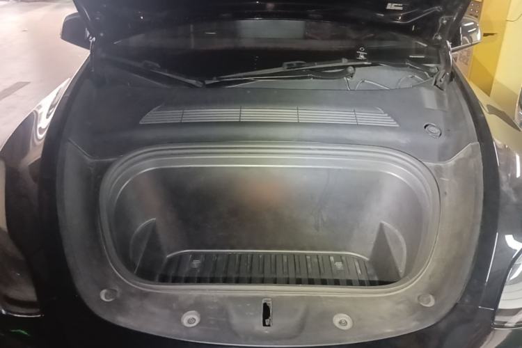 Used Tesla Model Y 2021 Long-Range All-Wheel-Drive Version 3D7 Engine Bay
