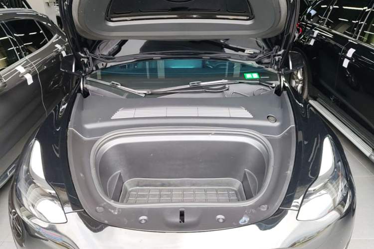 Used Tesla Model Y 2021 Long-Range All-Wheel-Drive Version 3D7 Engine Bay