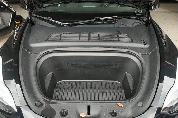 Used Tesla Model Y 2021 Standard Range Rear-Wheel Drive Version Engine Bay
