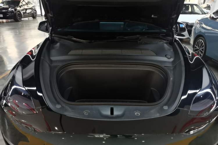 Used Tesla Model Y 2021 Standard Range Rear-Wheel Drive Version Engine Bay