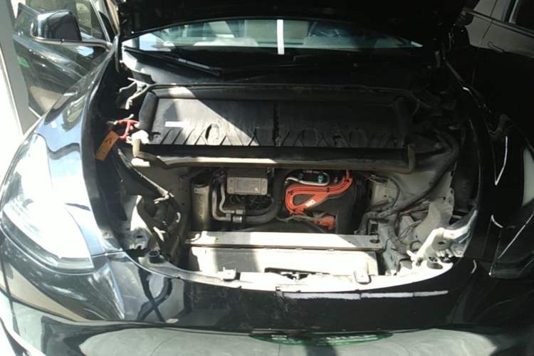 Used Tesla Model Y 2021 Long-Range All-Wheel-Drive Version 3D7 Engine Bay