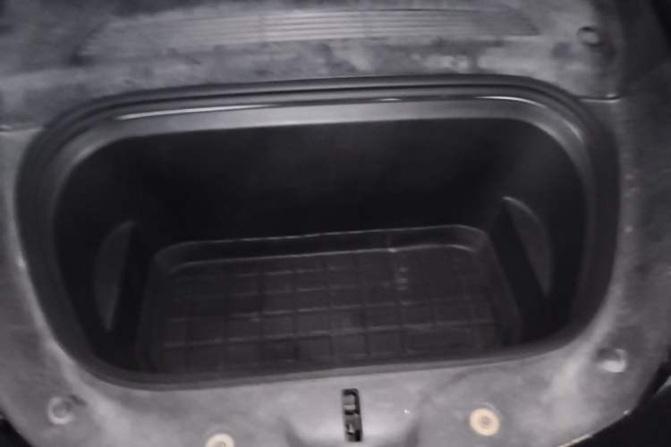 Used Tesla Model Y 2021 Standard Range Rear-Wheel Drive Version Engine Bay