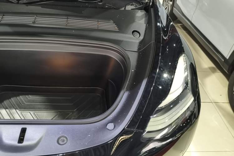 Used Tesla Model Y 2021 Long-Range All-Wheel-Drive Version Engine Bay Left