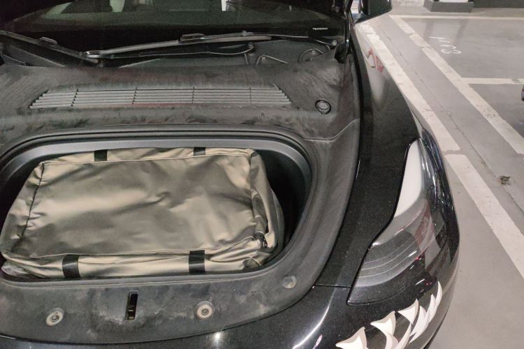 Used Tesla Model Y 2021 Performance High-Performance All-Wheel-Drive Version Engine Bay Left