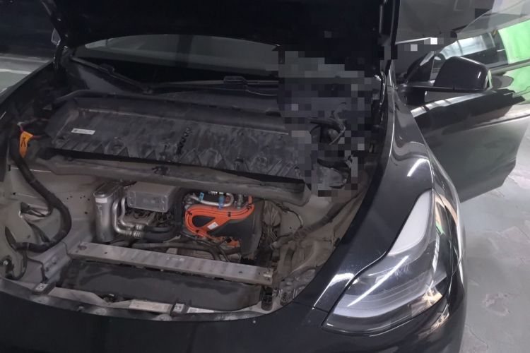 Used Tesla Model Y 2021 Long-Range All-Wheel-Drive Version Engine Bay Left