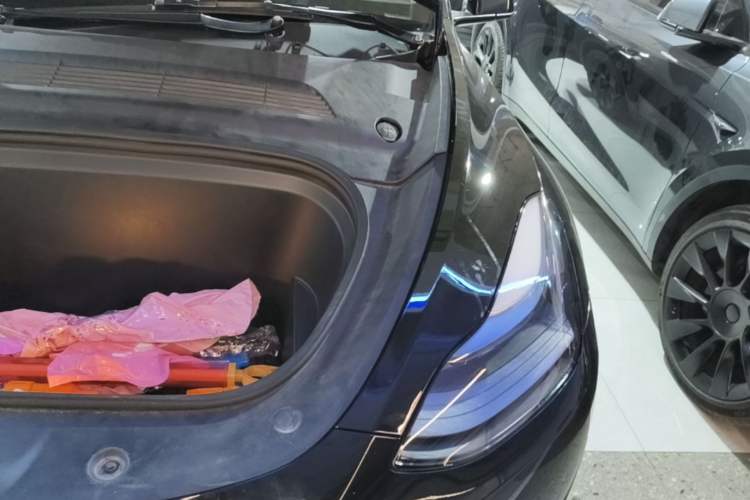 Used Tesla Model Y 2021 Long-Range All-Wheel-Drive Version Engine Bay Left