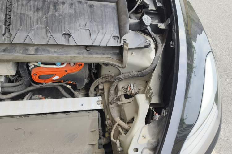 Used Tesla Model Y 2021 Standard Range Rear-Wheel Drive Version Engine Bay Left