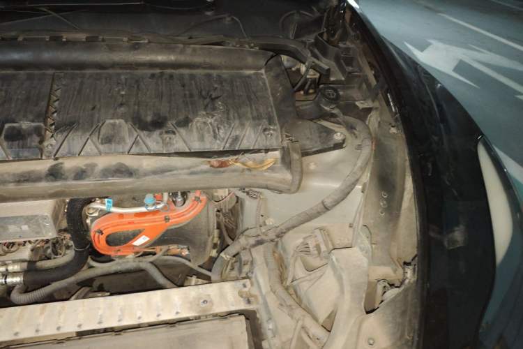Used Tesla Model Y 2021 Standard Range Rear-Wheel Drive Version Engine Bay Left