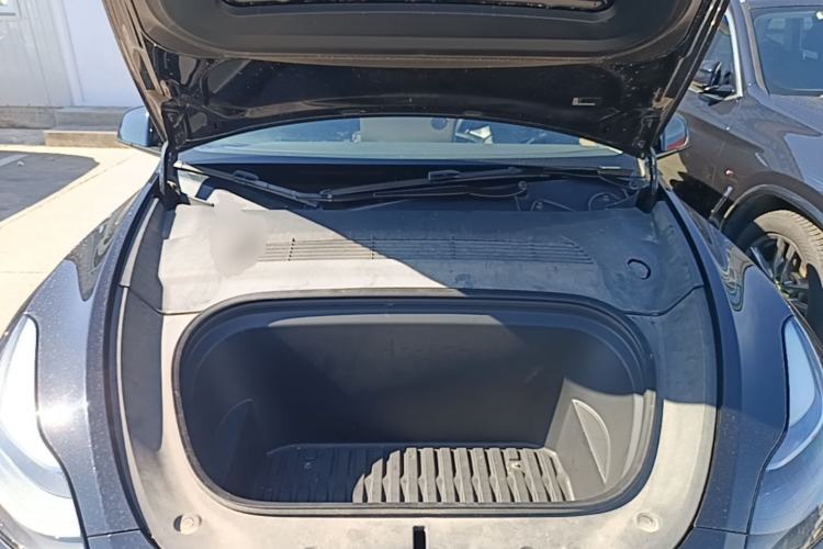 Used Tesla Model Y 2021 Standard Range Rear-Wheel Drive Version Engine Bay