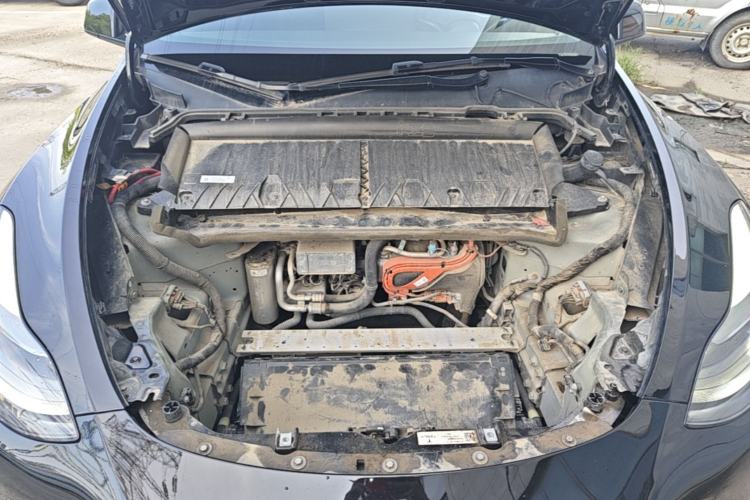 Used Tesla Model Y 2021 Standard Range Rear-Wheel Drive Version Engine Bay