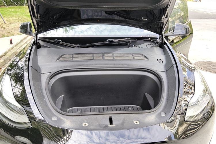 Used Tesla Model Y 2021 Standard Range Rear-Wheel Drive Version Engine Bay