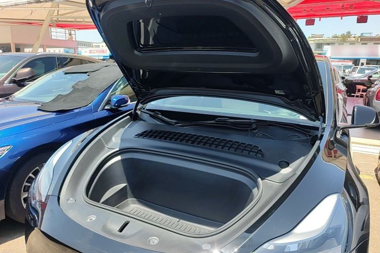 Used Tesla Model Y 2021 Long-Range All-Wheel-Drive Version 3D7 Engine Bay