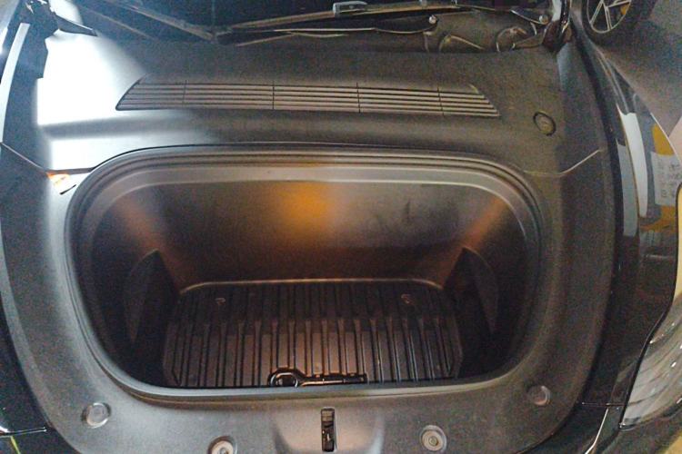 Used Tesla Model Y 2021 Standard Range Rear-Wheel Drive Version Engine Bay