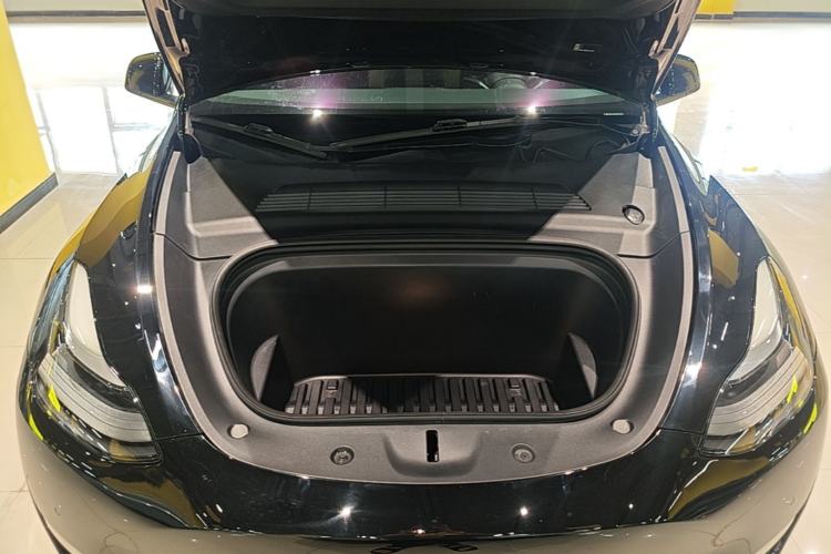 Used Tesla Model Y 2021 Standard Range Rear-Wheel Drive Version Engine Bay
