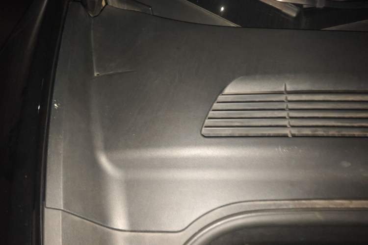 Used Tesla Model Y 2021 Standard Range Rear-Wheel Drive Version Engine Bay Right