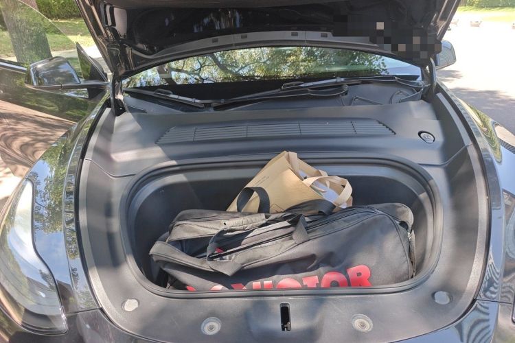 Used Tesla Model Y 2021 Standard Range Rear-Wheel Drive Version Engine Bay Right