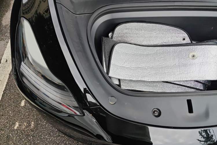 Used Tesla Model Y 2021 Standard Range Rear-Wheel Drive Version Engine Bay Right