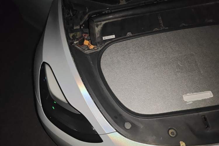 Used Tesla Model Y 2021 Standard Range Rear-Wheel Drive Version Engine Bay Right