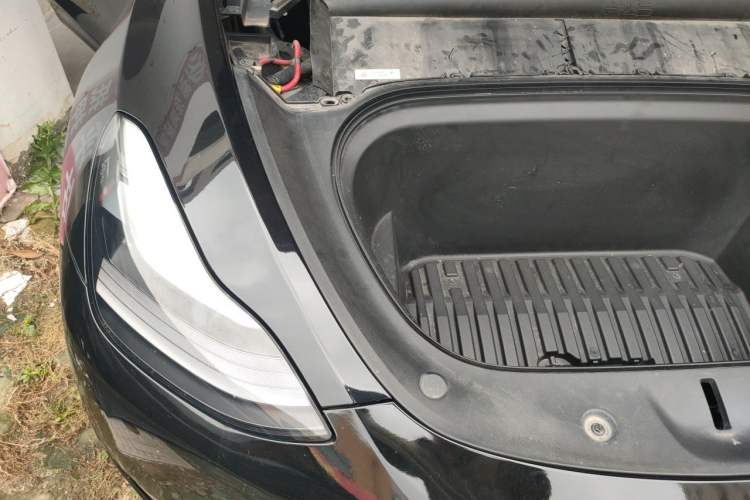 Used Tesla Model Y 2021 Standard Range Rear-Wheel Drive Version Engine Bay Right