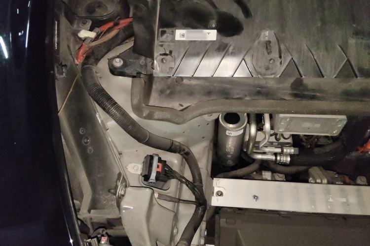 Used Tesla Model Y 2021 Standard Range Rear-Wheel Drive Version Engine Bay Right