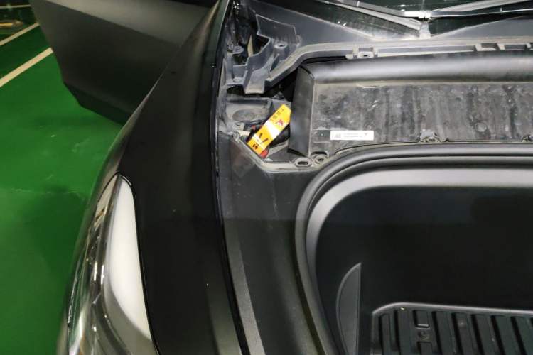 Used Tesla Model Y 2021 Standard Range Rear-Wheel Drive Version Engine Bay Right
