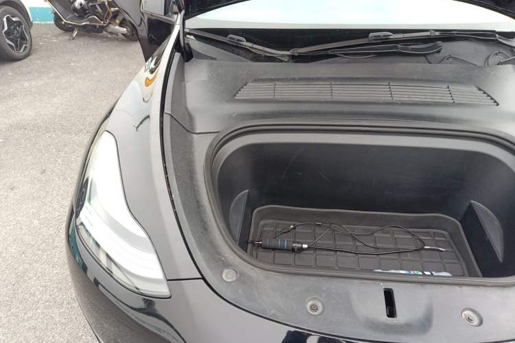Used Tesla Model Y 2021 Standard Range Rear-Wheel Drive Version Engine Bay Right