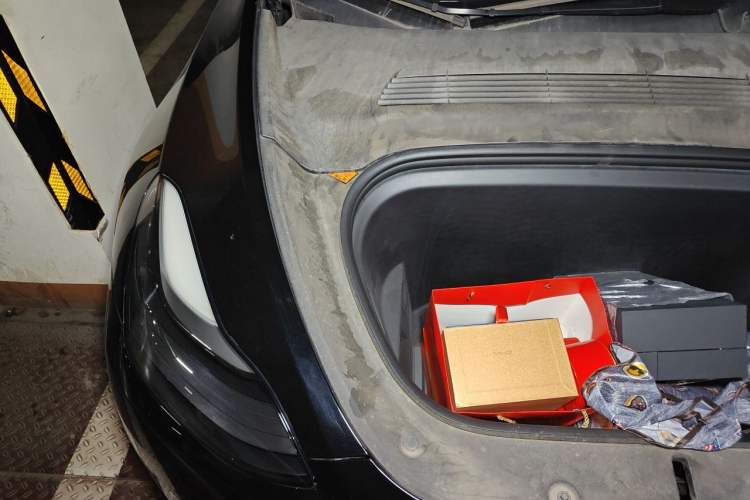 Used Tesla Model Y 2021 Long-Range All-Wheel-Drive Version Engine Bay Right