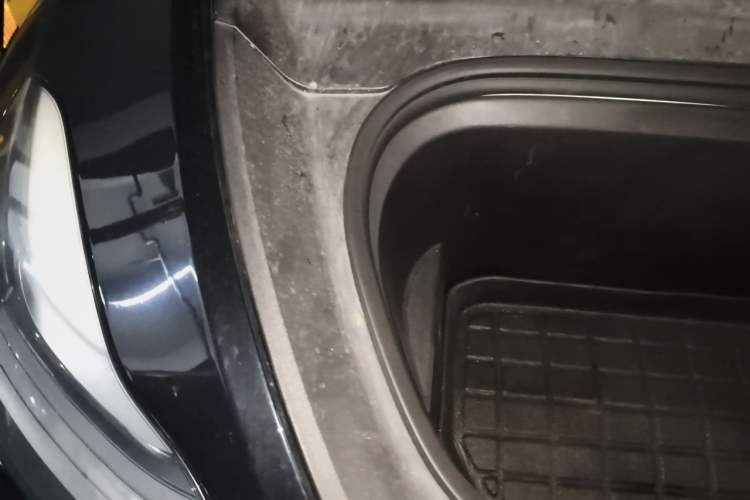 Used Tesla Model Y 2021 Standard Range Rear-Wheel Drive Version Engine Bay Right