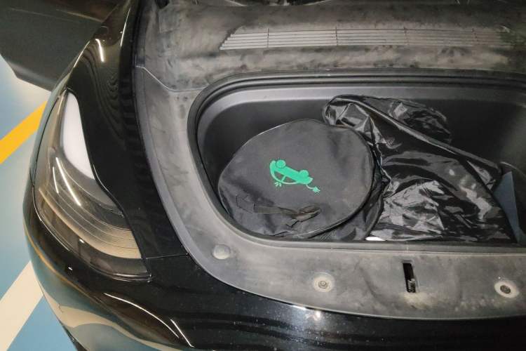 Used Tesla Model Y 2021 Standard Range Rear-Wheel Drive Version Engine Bay Right