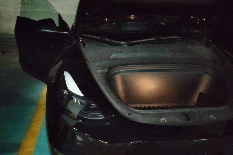Used Tesla Model Y 2021 Standard Range Rear-Wheel Drive Version Engine Bay Right