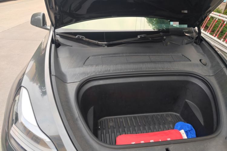 Used Tesla Model Y 2021 Long-Range All-Wheel-Drive Version Engine Bay Right