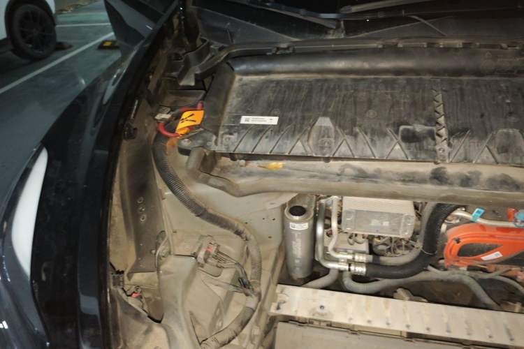 Used Tesla Model Y 2021 Standard Range Rear-Wheel Drive Version Engine Bay Right