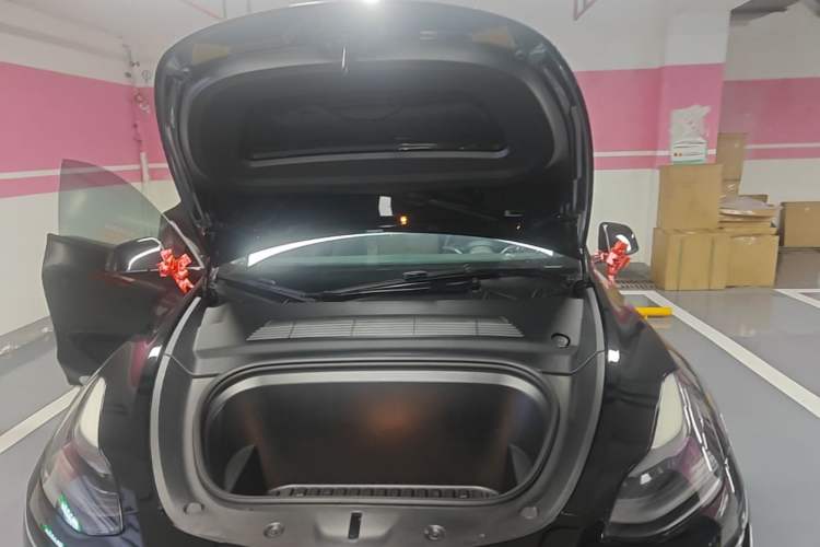 Used Tesla Model Y 2021 Standard Range Rear-Wheel Drive Version Engine Bay