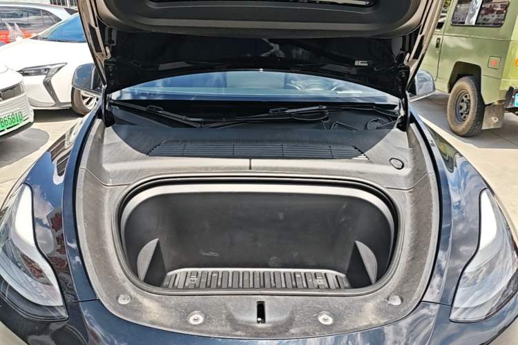 Used Tesla Model Y 2021 Long-Range All-Wheel-Drive Version Engine Bay