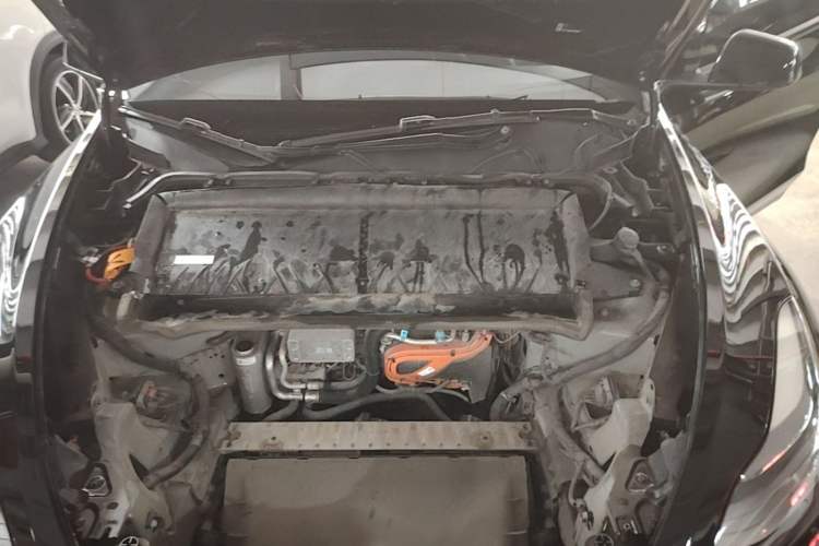 Used Tesla Model Y 2021 Standard Range Rear-Wheel Drive Version Engine Bay