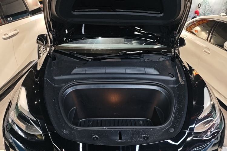 Used Tesla Model Y 2021 Standard Range Rear-Wheel Drive Version Engine Bay