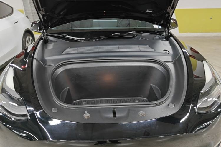 Used Tesla Model Y 2021 Standard Range Rear-Wheel Drive Version Engine Bay