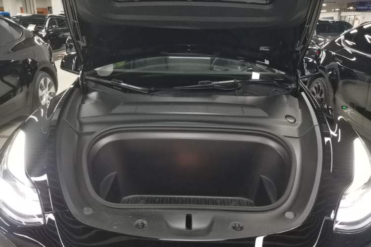Used Tesla Model Y 2021 Long-Range All-Wheel-Drive Version 3D7 Engine Bay