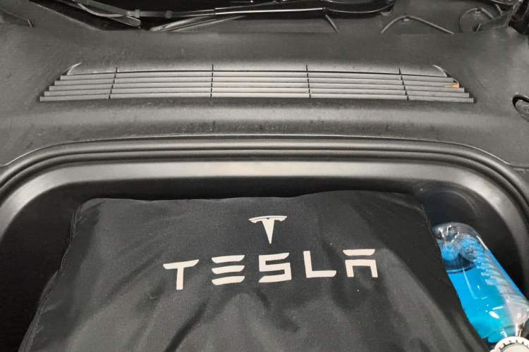 Used Tesla Model Y 2021 Long-Range All-Wheel-Drive Version 3D7 Engine Bay