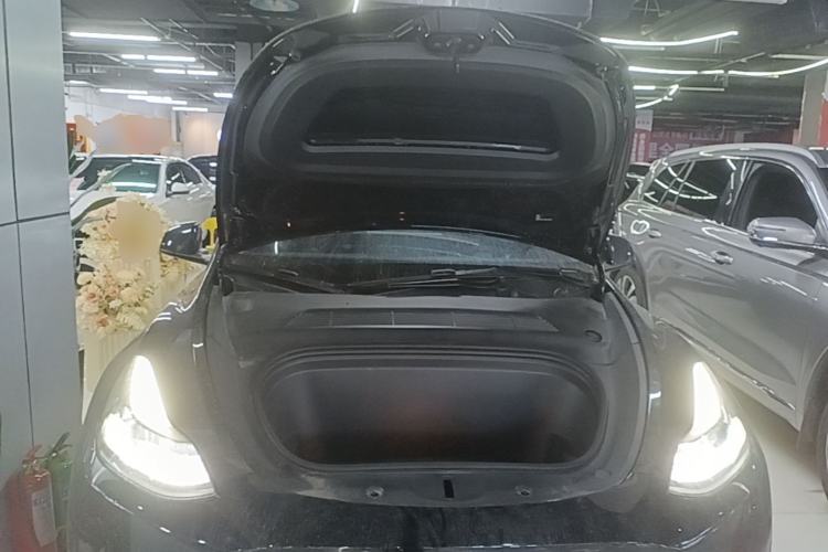Used Tesla Model Y 2021 Standard Range Rear-Wheel Drive Version Engine Bay