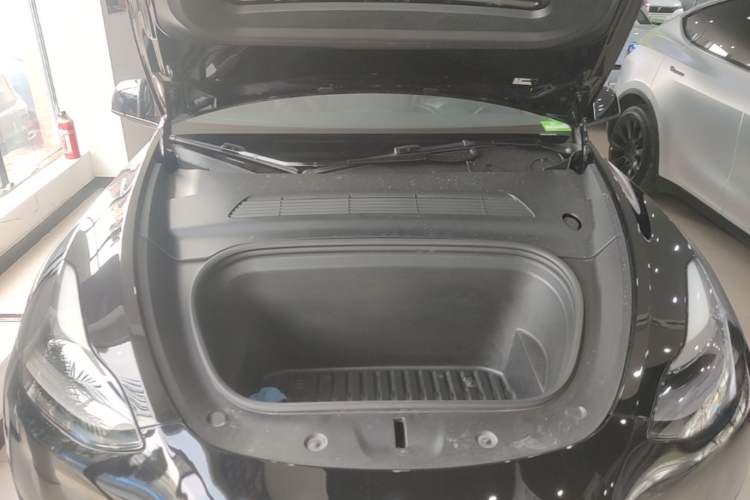 Used Tesla Model Y 2021 Long-Range All-Wheel-Drive Version Engine Bay