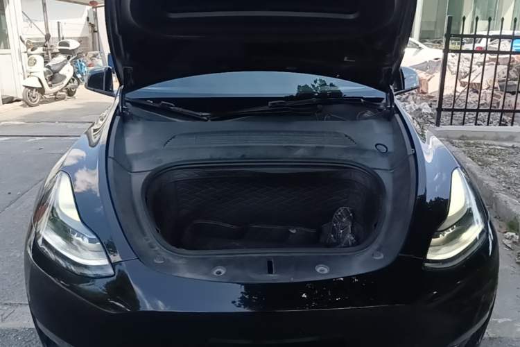 Used Tesla Model Y 2021 Standard Range Rear-Wheel Drive Version Engine Bay