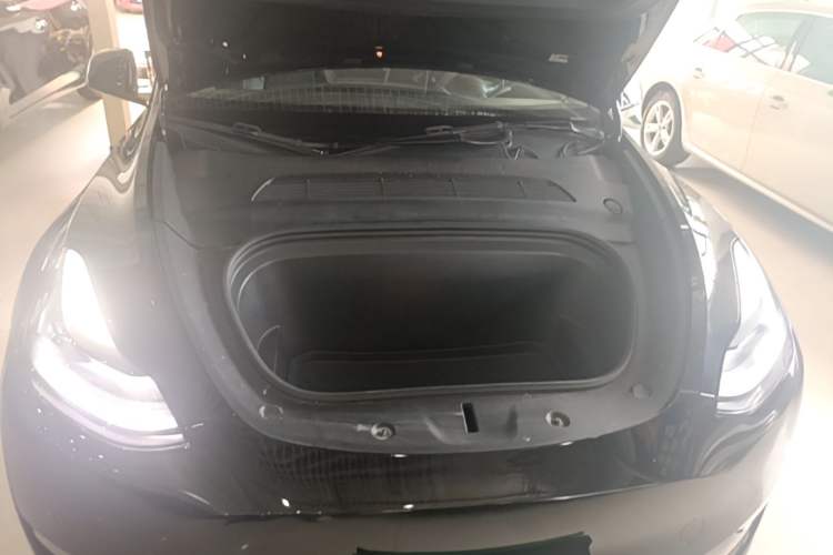 Used Tesla Model Y 2021 Long-Range All-Wheel-Drive Version 3D7 Engine Bay