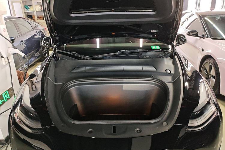 Used Tesla Model Y 2021 Performance High-Performance All-Wheel-Drive Version Engine Bay