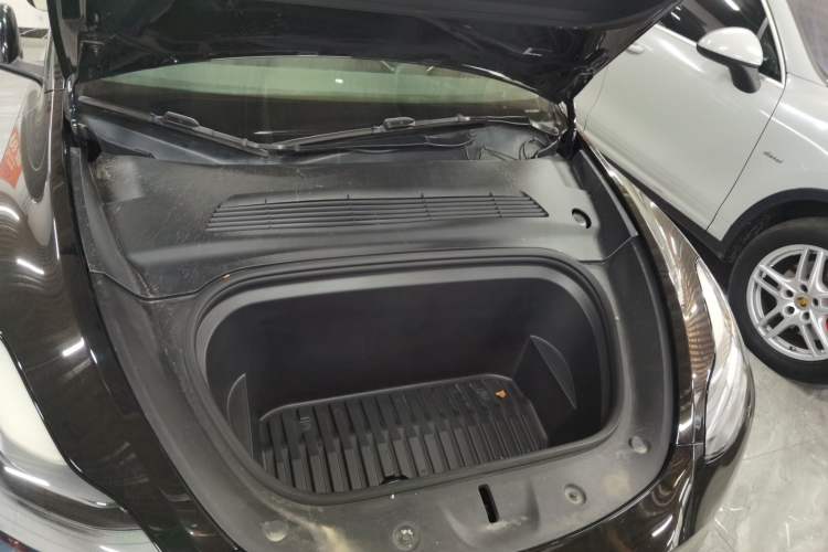 Used Tesla Model Y 2021 Standard Range Rear-Wheel Drive Version Engine Bay