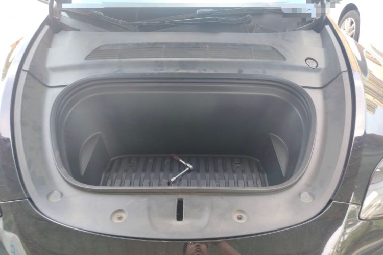 Used Tesla Model Y 2021 Standard Range Rear-Wheel Drive Version Engine Bay