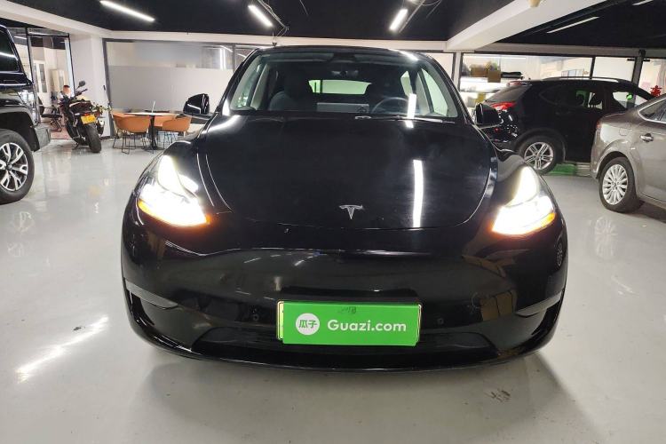 Used Tesla Model Y 2021 Standard Range Rear-Wheel Drive Version Exterior 1