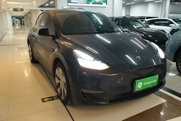 Used Tesla Model Y 2021 Long-Range All-Wheel-Drive Version Exterior 1